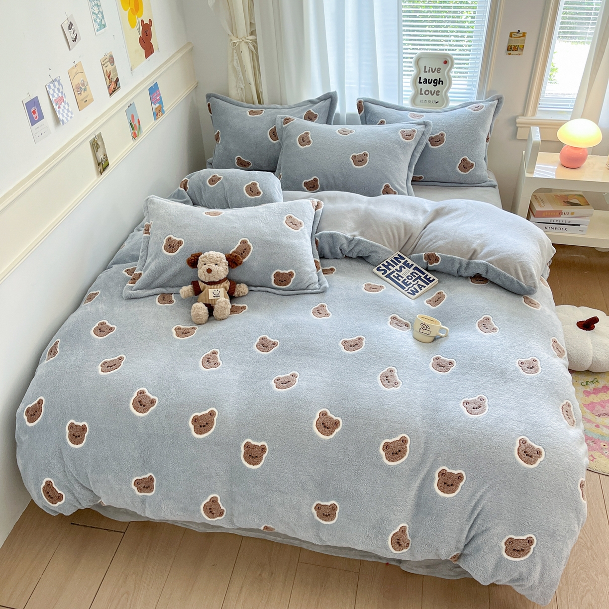 91家纺网 家纺一手货源 找家纺 川悦生活 2025新款立体雪花绒印花大床四件套系列一场景二 波波熊