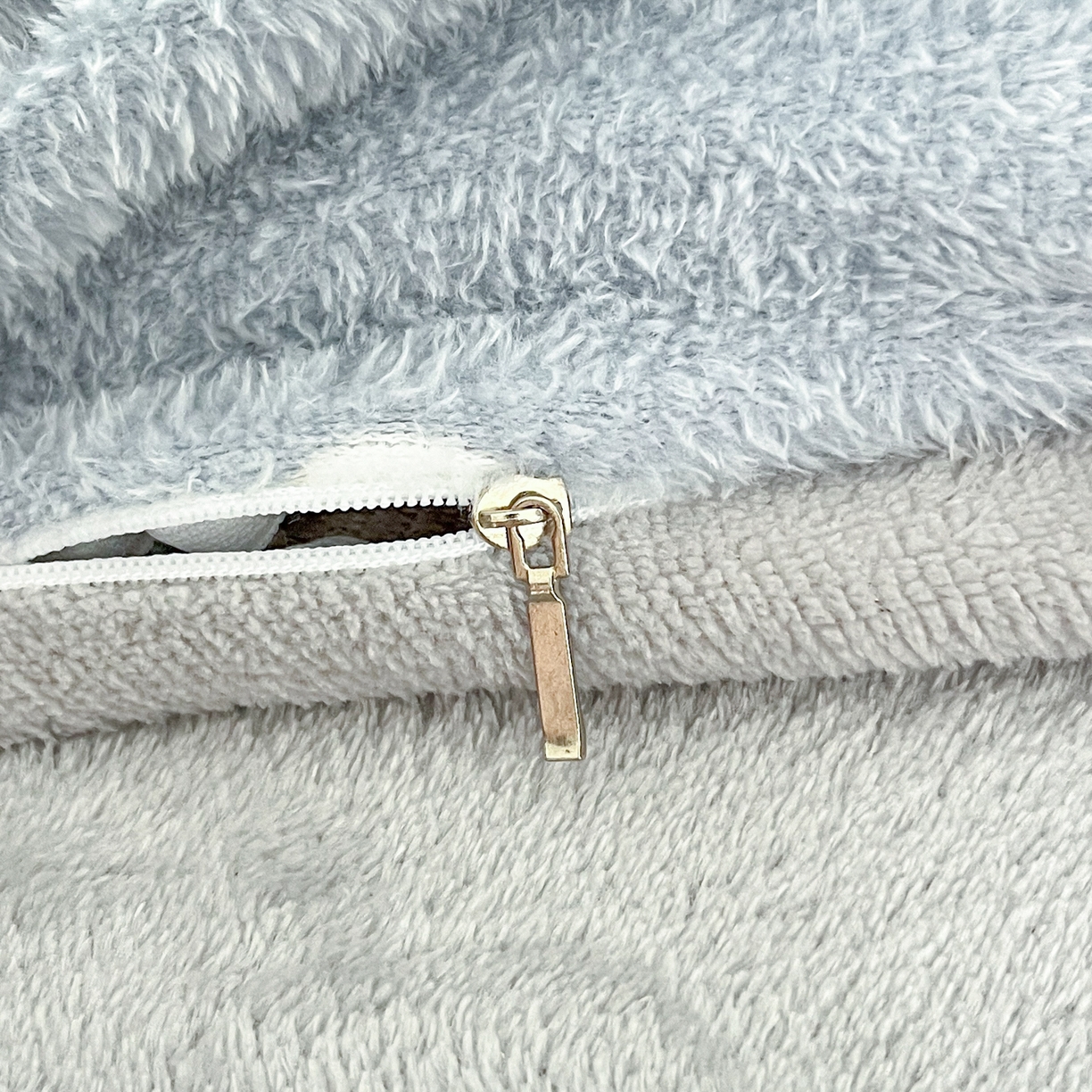 91家纺网 家纺一手货源 找家纺 川悦生活 2025新款立体雪花绒印花大床四件套系列一场景二 波波熊