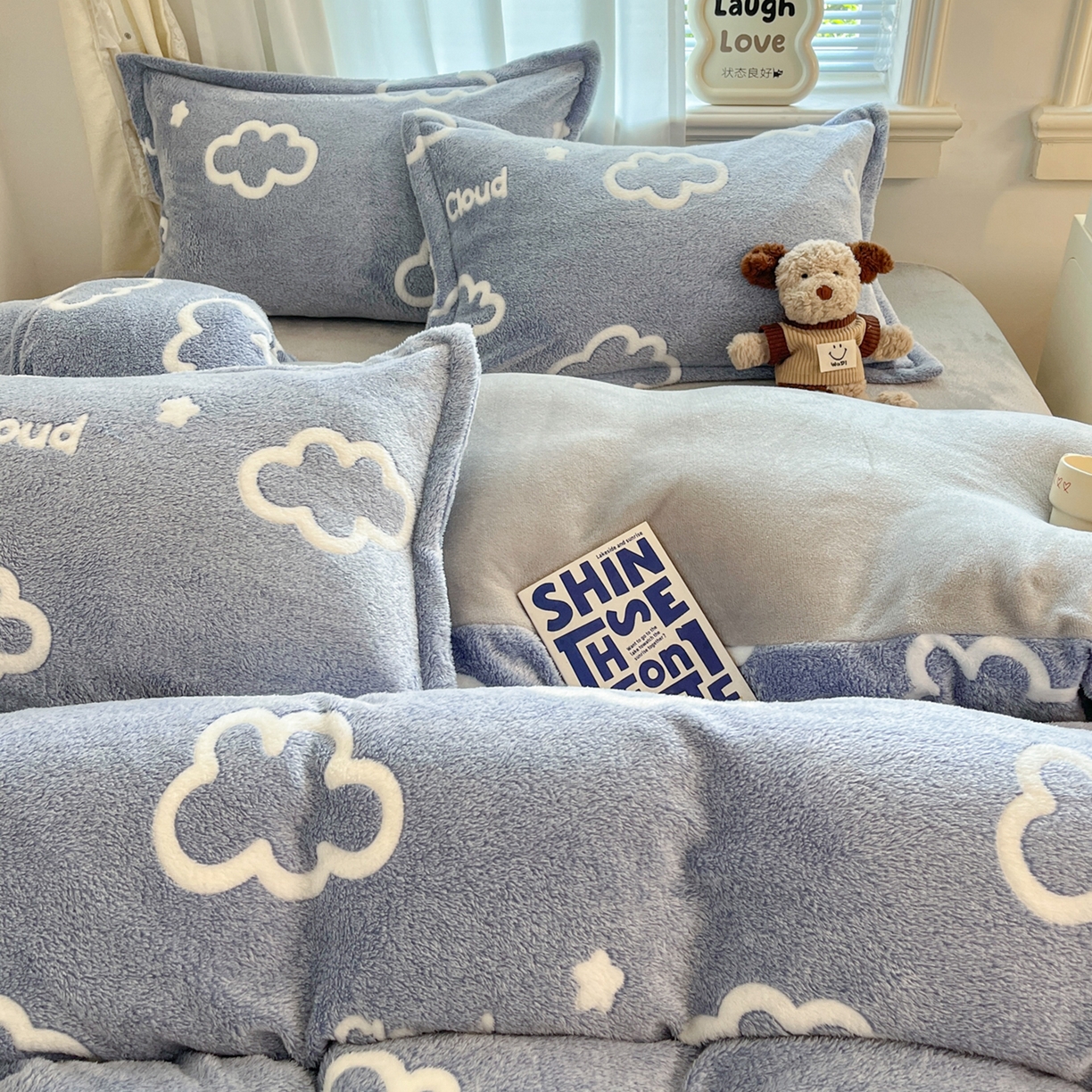 91家纺网 家纺一手货源 找家纺 川悦生活 2025新款立体雪花绒印花大床四件套系列一场景二 奶味云朵