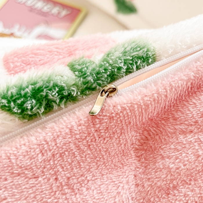 91家纺网 家纺一手货源 找家纺 川悦生活 2025新款立体雪花绒印花大床四件套系列一场景二 小郁金