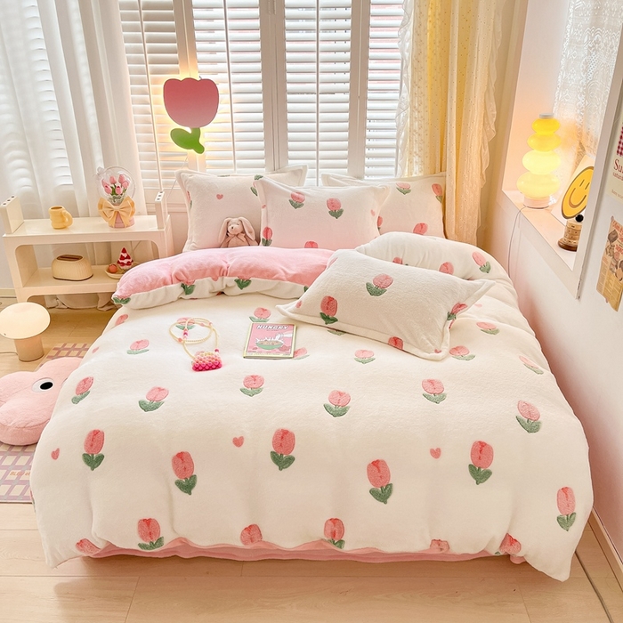 川悦生活 2025新款立体雪花绒印花大床四件套系列一场景二 小郁金