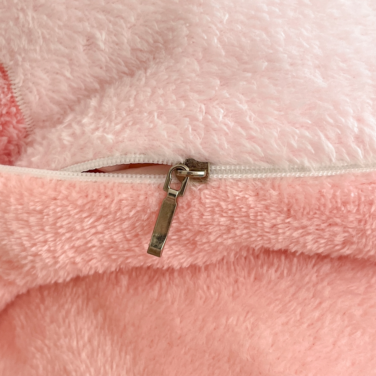 91家纺网 家纺一手货源 找家纺 （总）川悦生活 2025新款立体雪花绒印花大床四件套系列一场景二