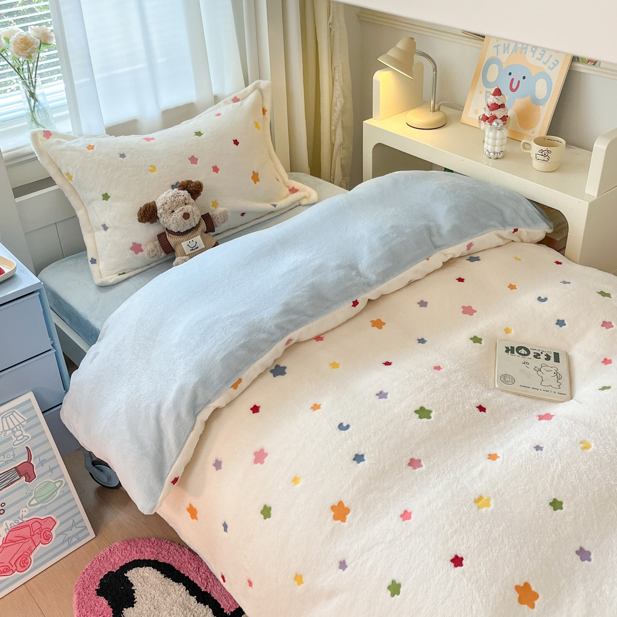 91家纺网 家纺一手货源 找家纺 川悦生活 2025新款立体雪花绒印花四件套学生床系列二场景二 少女心语