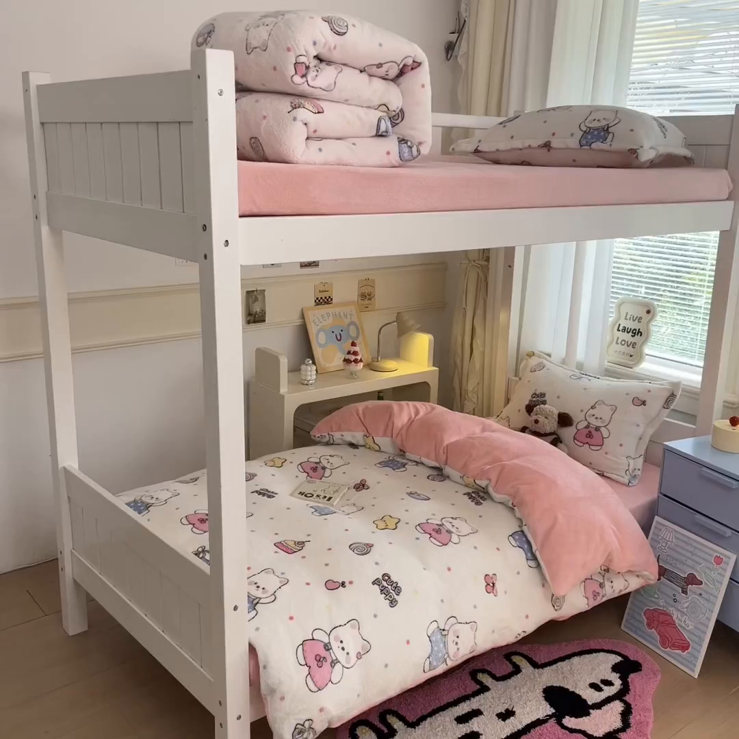 91家纺网 家纺一手货源 找家纺 川悦生活 2025新款立体雪花绒印花四件套学生床系列二场景二 派对西高地