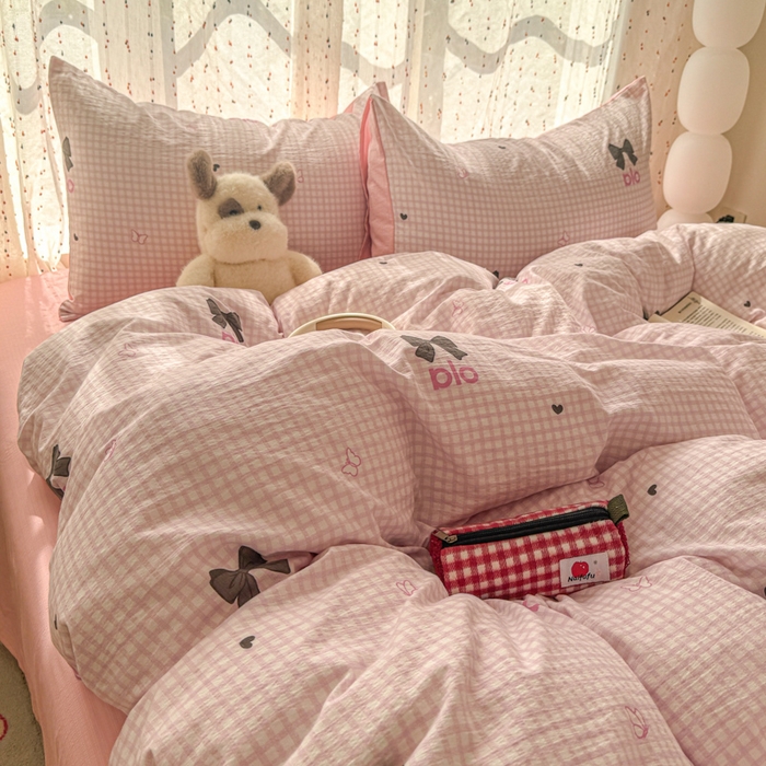 91家纺网 家纺一手货源 找家纺 艾特你 2025新款云感双层纱卡通萌趣四件套 遇见-少女日记