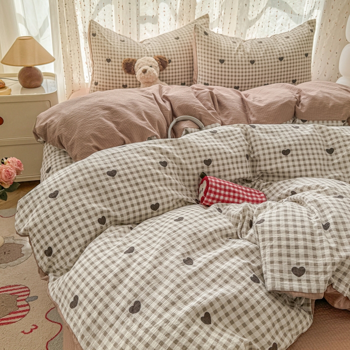 91家纺网 家纺一手货源 找家纺 艾特你 2025新款云感双层纱卡通萌趣四件套 遇见-心格