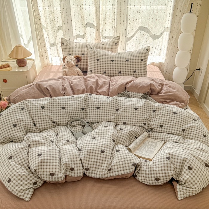 91家纺网 家纺一手货源 找家纺 艾特你 2025新款云感双层纱卡通萌趣四件套 遇见-心格