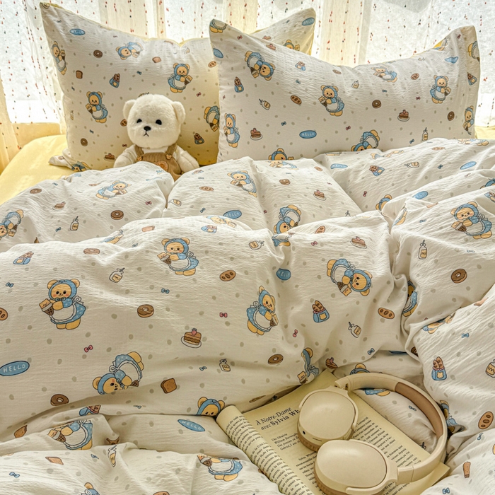 91家纺网 家纺一手货源 找家纺 艾特你 2025新款云感双层纱卡通萌趣四件套 遇见-甜点小熊