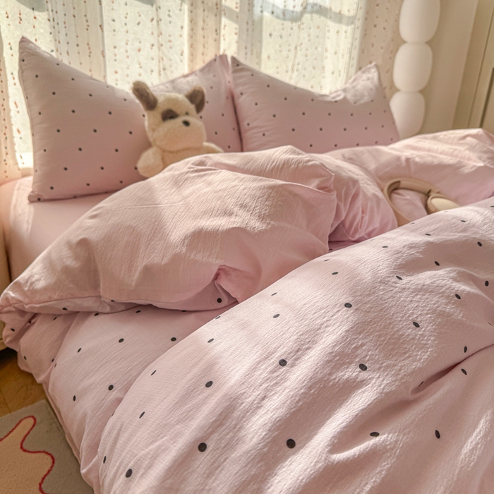 91家纺网 家纺一手货源 找家纺 艾特你 2025新款云感双层纱卡通萌趣四件套 遇见-奶昔波点