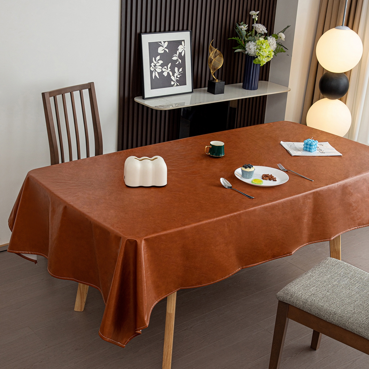 91家纺网 家纺一手货源 找家纺 沐沐家纺 2025新款油蜡皮桌布 橙色