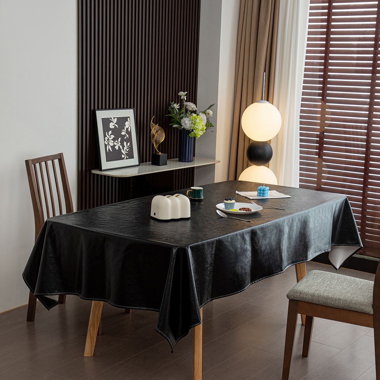 91家纺网 家纺一手货源 找家纺 沐沐家纺 2026新款油蜡皮桌布 黑色