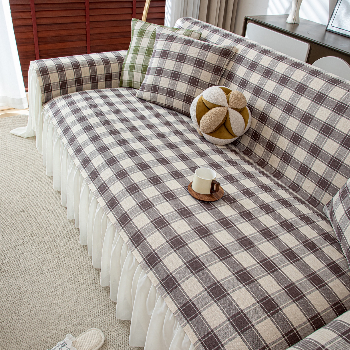 91家纺网 家纺一手货源 找家纺 沐沐家纺 2026新款棋格裙边沙发巾 灰棋格