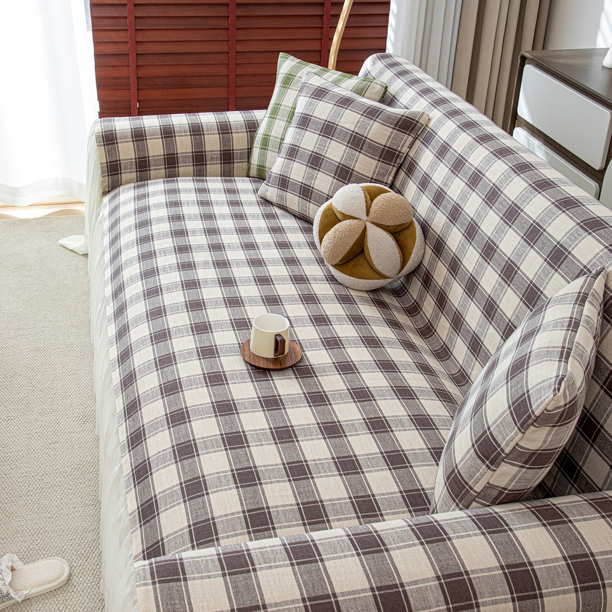 91家纺网 家纺一手货源 找家纺 沐沐家纺 2026新款棋格裙边沙发巾 灰棋格