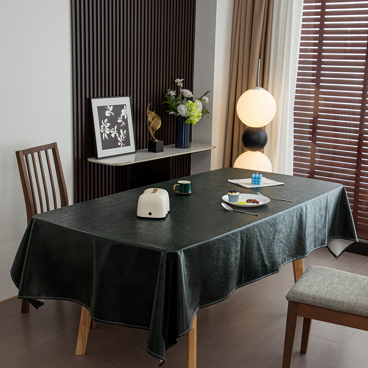 91家纺网 家纺一手货源 找家纺 沐沐家纺 2026新款油蜡皮桌布 墨绿