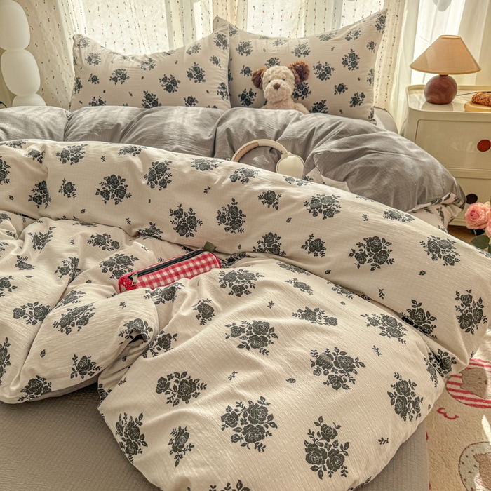 艾特你 2025新款云感双层纱卡通萌趣四件套 遇见-华尔兹