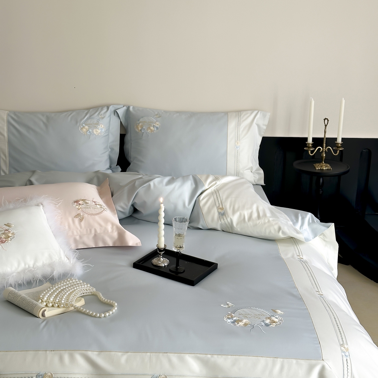 91家纺网 家纺一手货源 找家纺 （总）初拾 2025新款100s全棉小法式刺绣四件套—美杜莎