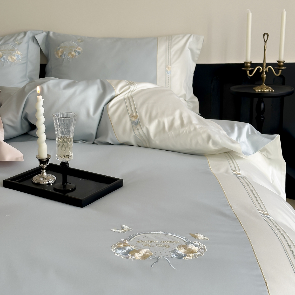 91家纺网 家纺一手货源 找家纺 （总）初拾 2025新款100s全棉小法式刺绣四件套—美杜莎