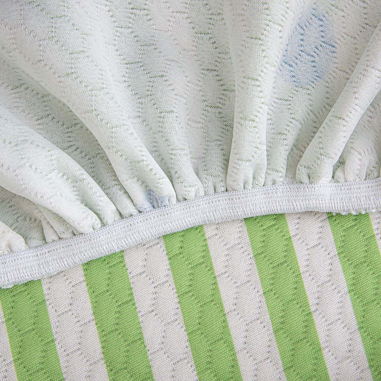 91家纺网 家纺一手货源 找家纺 沐沐家纺 2026新款冰豆豆学习椅套 彩色波点