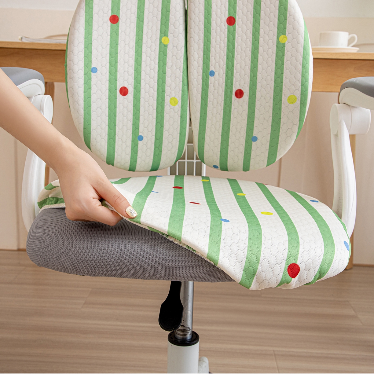 91家纺网 家纺一手货源 找家纺 沐沐家纺 2026新款冰豆豆学习椅套 柠檬夏日