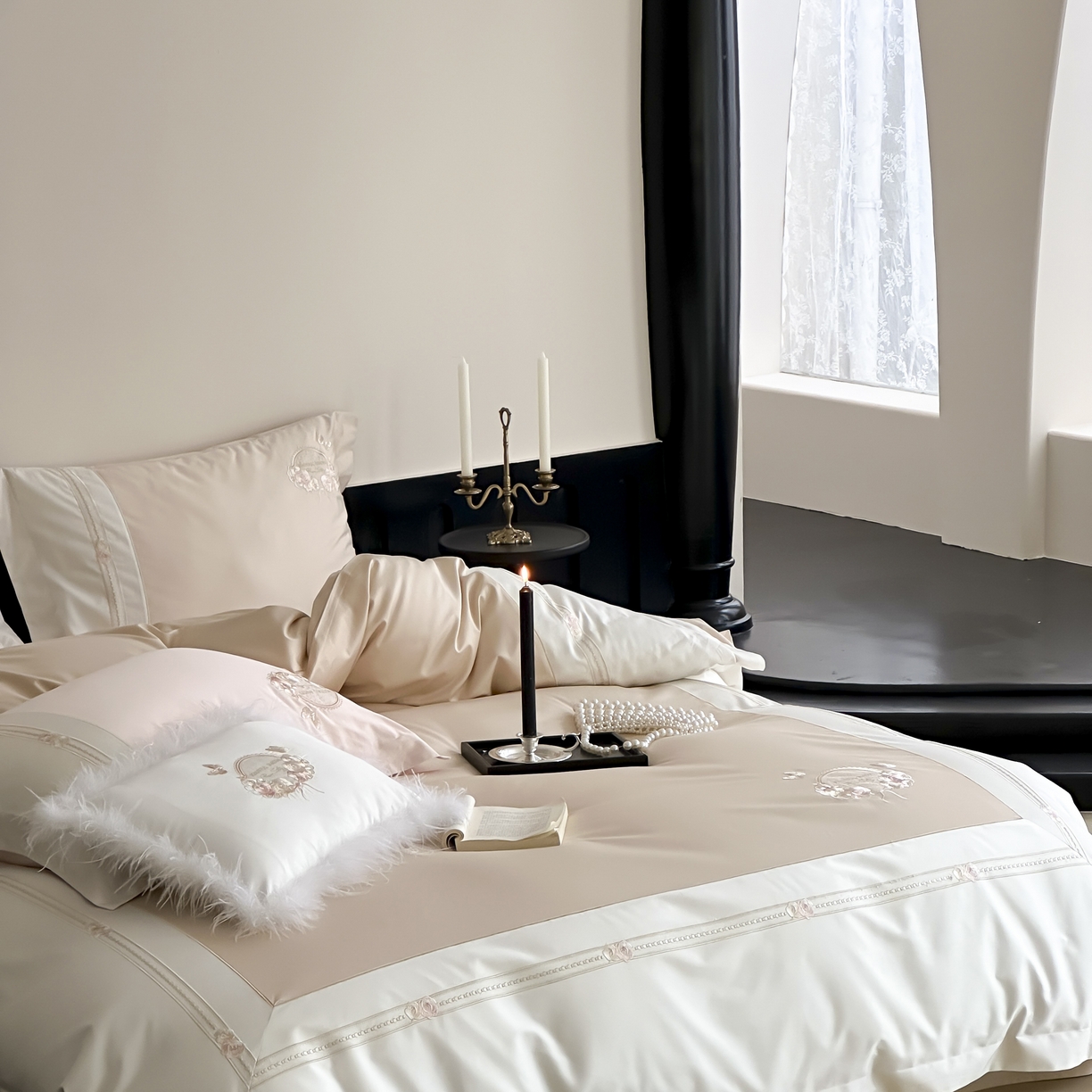 91家纺网 家纺一手货源 找家纺 初拾 2025新款100s全棉小法式刺绣四件套—美杜莎 美杜莎-香槟驼