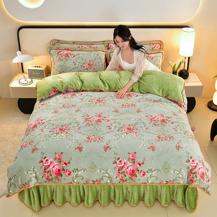 91家纺网 家纺一手货源 找家纺 （总）诺梵家纺 2025新款8斤加厚保暖金貂绒牛奶绒印花四件套