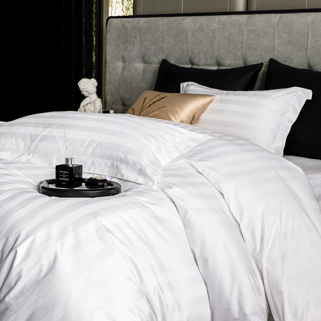 91家纺网 家纺一手货源 找家纺 澜昕 星级酒店床单被套床笠缎条纯棉四件套三件套 60*40暗纹缎条款可定制刺绣