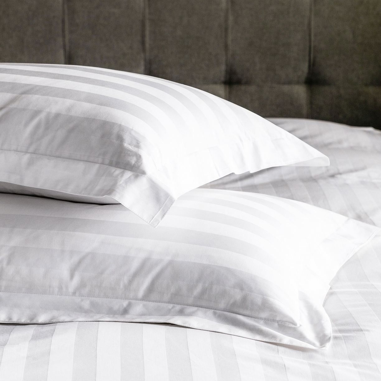 91家纺网 家纺一手货源 找家纺 澜昕 星级酒店床单被套床笠缎条纯棉四件套三件套 60*40暗纹缎条款可定制刺绣