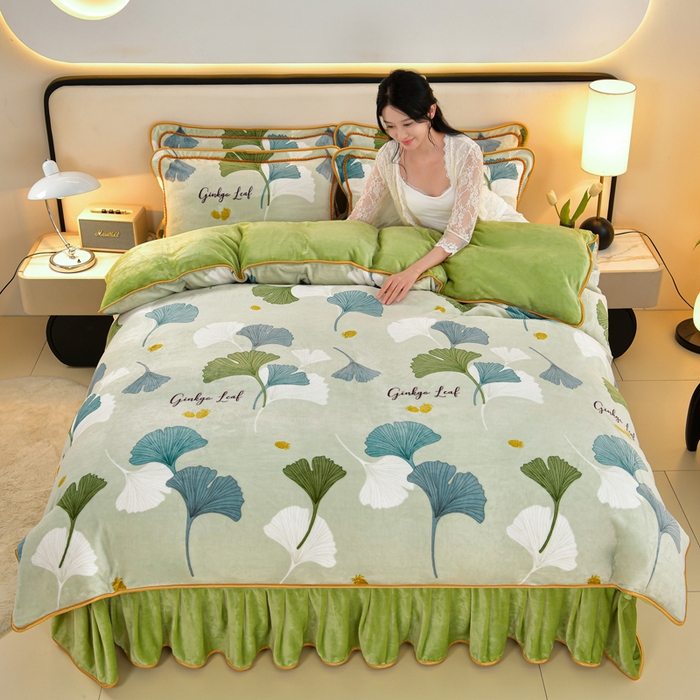 91家纺网 家纺一手货源 找家纺 （总）诺梵家纺 2025新款8斤加厚保暖金貂绒牛奶绒印花四件套