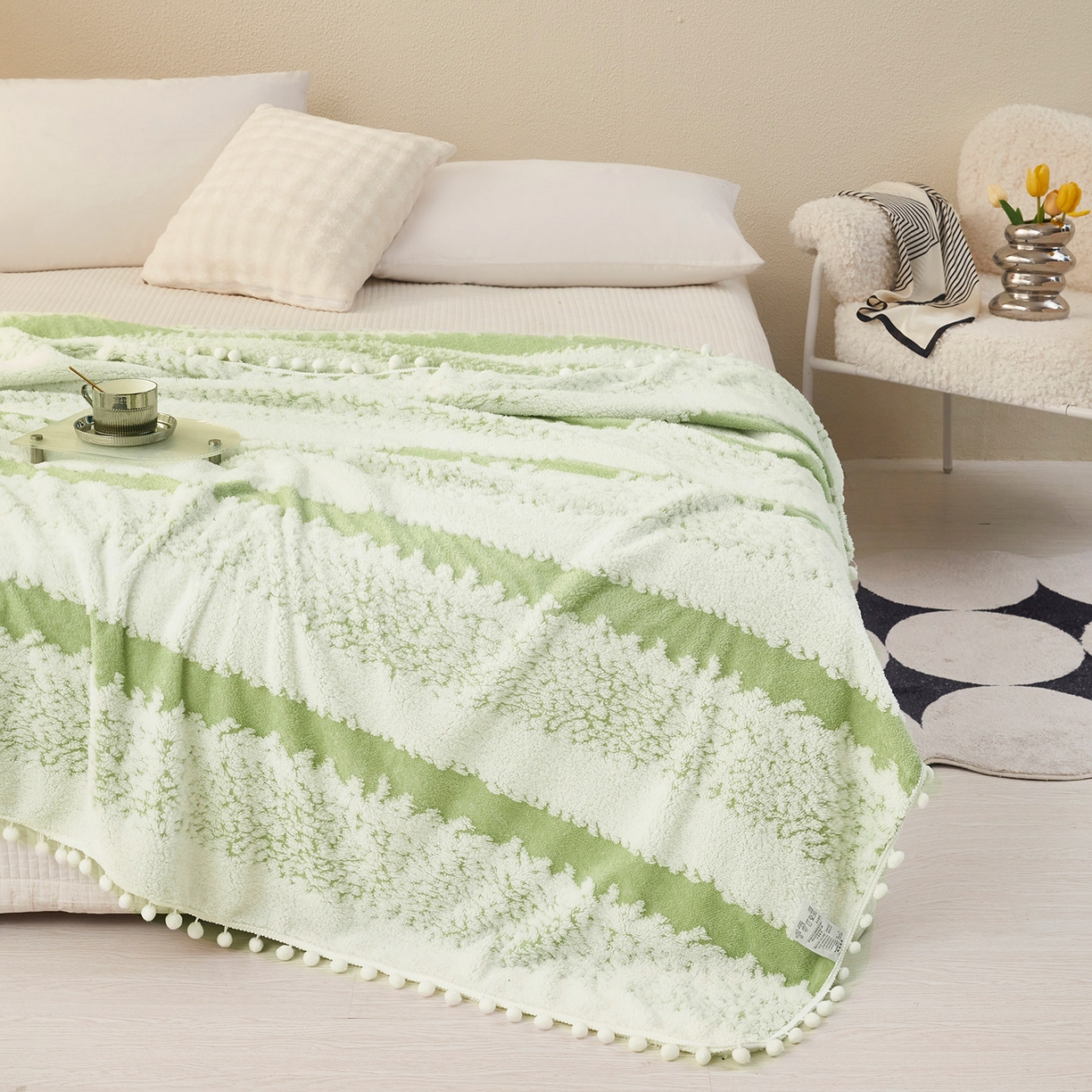 91家纺网 家纺一手货源 找家纺 肖恩毯业 2025新款阳离子双色提花雪球梦语小球毯 雪球梦语雅绿