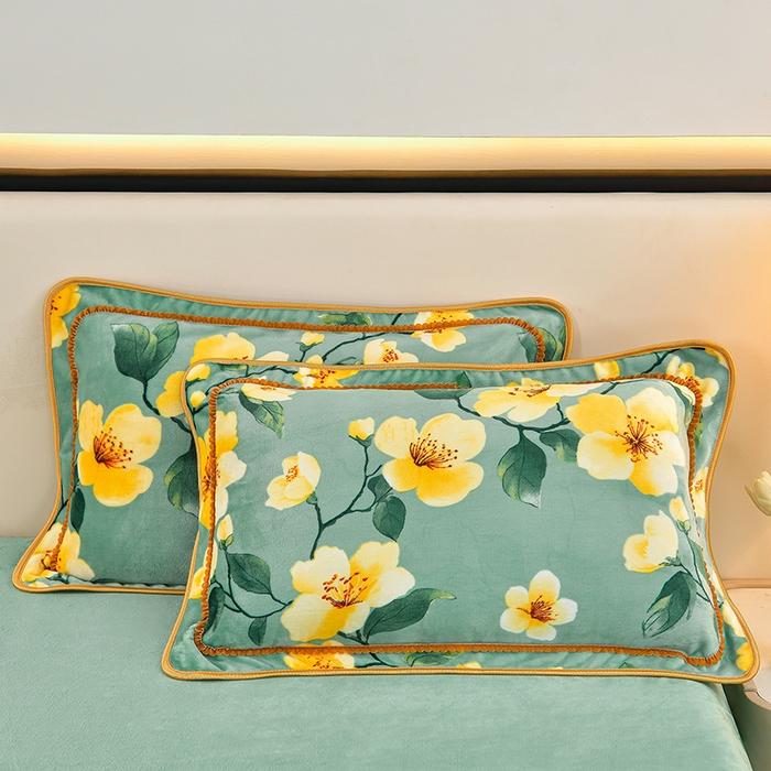 91家纺网 家纺一手货源 找家纺 诺梵家纺 2025新款8斤加厚保暖金貂绒牛奶绒印花四件套锦上添花-绿