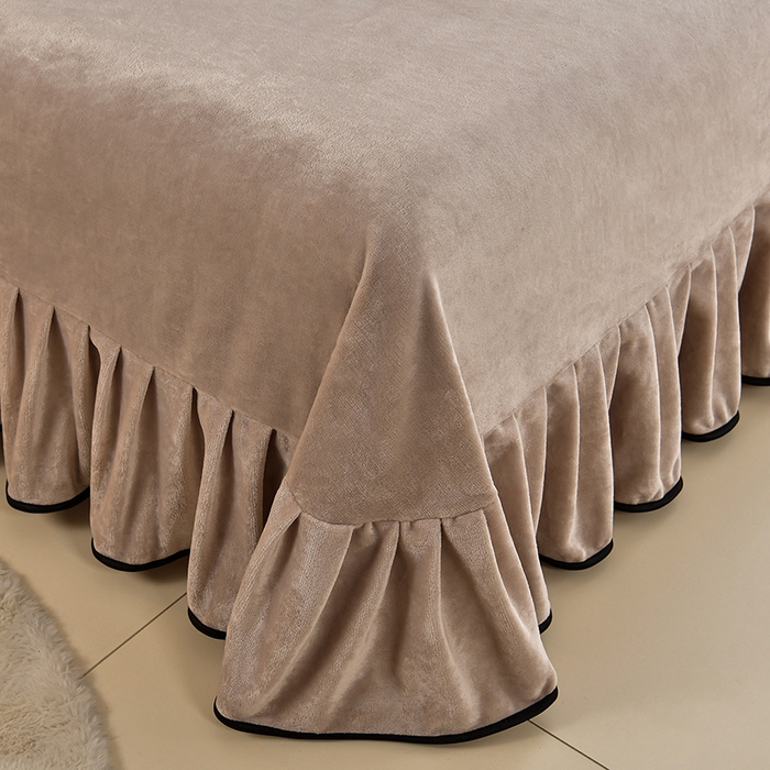 91家纺网 家纺一手货源 找家纺 诺梵家纺 2025新款8斤加厚保暖金貂绒牛奶绒印花四件套卡布奇诺