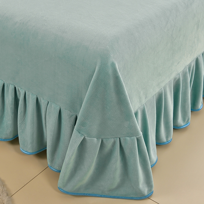 91家纺网 家纺一手货源 找家纺 诺梵家纺 2025新款8斤加厚保暖金貂绒牛奶绒印花四件套流星雨-水蓝