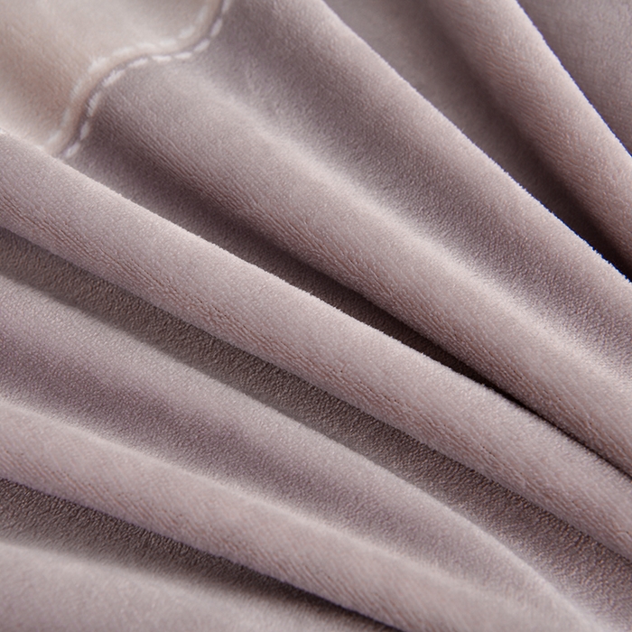 91家纺网 家纺一手货源 找家纺 诺梵家纺 2025新款8斤加厚保暖金貂绒牛奶绒印花四件套轻奢生活