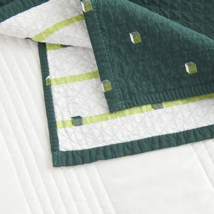 91家纺网 家纺一手货源 找家纺 悦然毛巾被 2025新款全棉纯棉三层纱水洗枕巾 立体格草绿