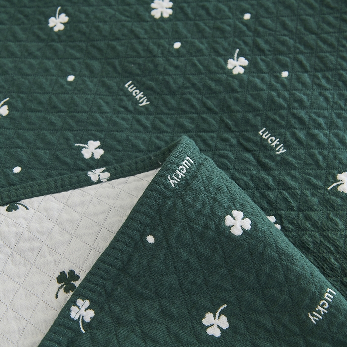 91家纺网 家纺一手货源 找家纺 悦然毛巾被 2025新款全棉纯棉三层纱水洗枕巾 银杏叶草绿