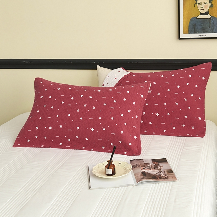 91家纺网 家纺一手货源 找家纺 悦然毛巾被 2025新款全棉纯棉三层纱水洗枕巾 银杏叶红