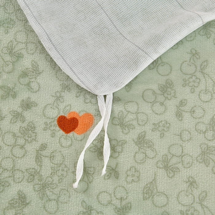 91家纺网 家纺一手货源 找家纺 诺梵家纺 2025新款8斤加厚保暖金貂绒牛奶绒印花四件套小樱桃-绿