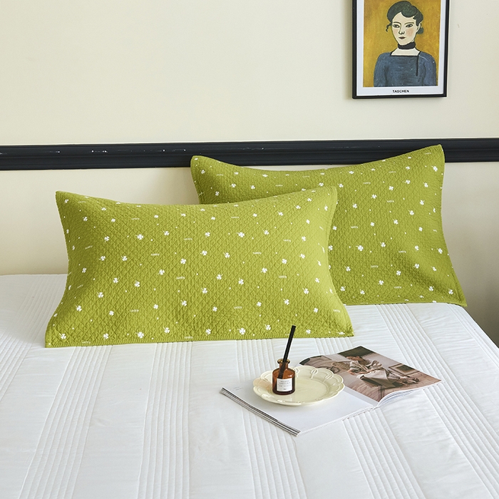 91家纺网 家纺一手货源 找家纺 悦然毛巾被 2025新款全棉纯棉三层纱水洗枕巾 银杏叶浅黄