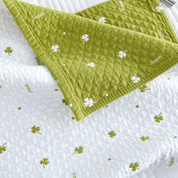 91家纺网 家纺一手货源 找家纺 悦然毛巾被 2025新款全棉纯棉三层纱水洗枕巾 银杏叶浅黄