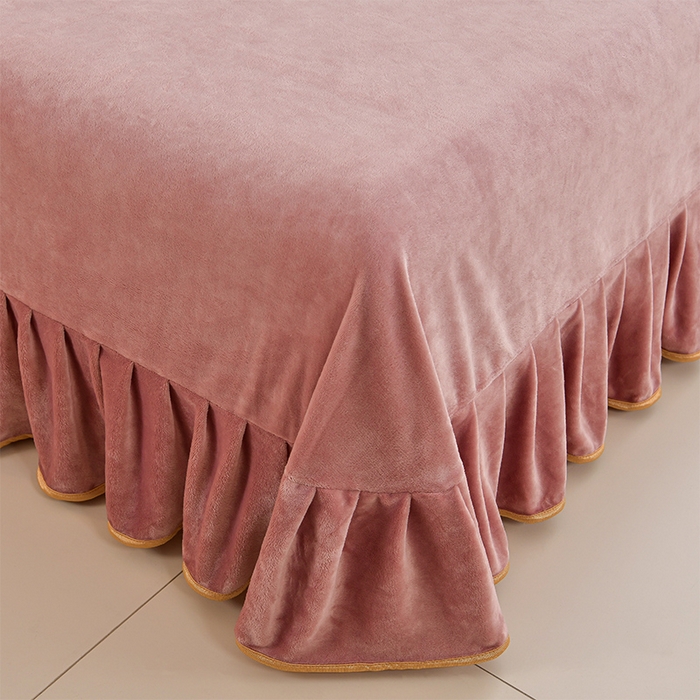 91家纺网 家纺一手货源 找家纺 诺梵家纺 2025新款8斤加厚保暖金貂绒牛奶绒印花四件套一叶知秋-粉