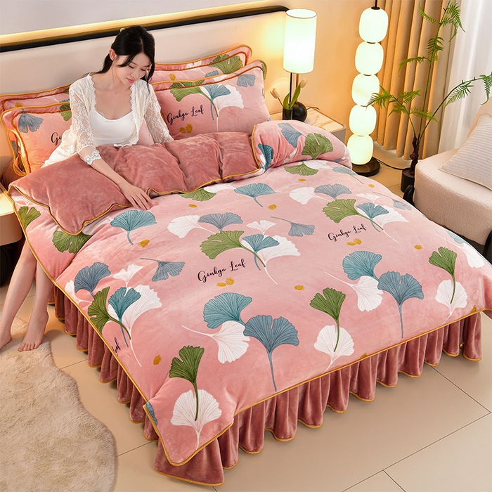 91家纺网 家纺一手货源 找家纺 诺梵家纺 2025新款8斤加厚保暖金貂绒牛奶绒印花四件套一叶知秋-粉