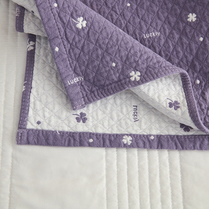 91家纺网 家纺一手货源 找家纺 悦然毛巾被 2025新款全棉纯棉三层纱水洗枕巾 银杏叶紫