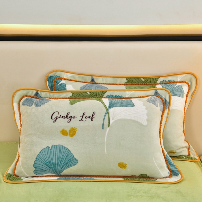 91家纺网 家纺一手货源 找家纺 诺梵家纺 2025新款8斤加厚保暖金貂绒牛奶绒印花四件套一叶知秋-绿