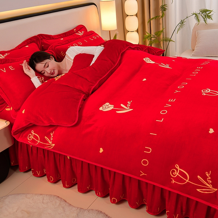 91家纺网 家纺一手货源 找家纺 诺梵家纺 2025新款8斤加厚保暖金貂绒牛奶绒印花四件套挚爱