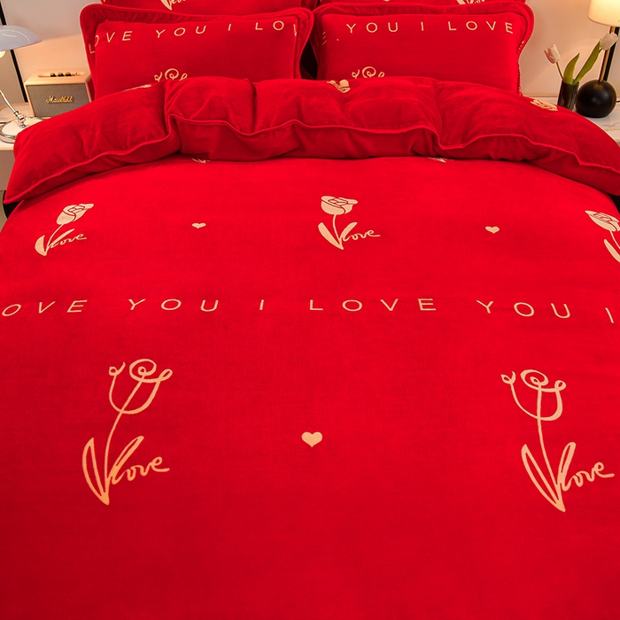 91家纺网 家纺一手货源 找家纺 诺梵家纺 2025新款8斤加厚保暖金貂绒牛奶绒印花四件套挚爱