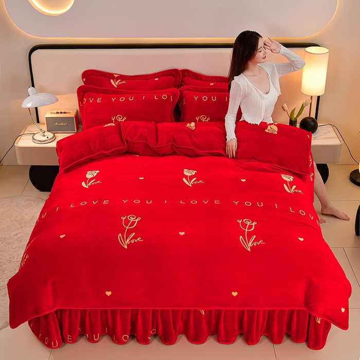 91家纺网 家纺一手货源 找家纺 诺梵家纺 2025新款8斤加厚保暖金貂绒牛奶绒印花四件套挚爱