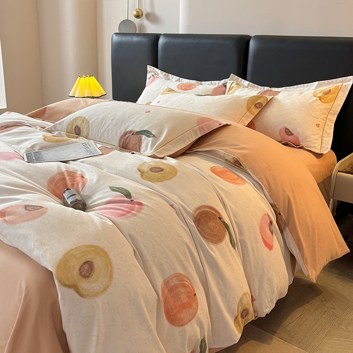91家纺网 家纺一手货源 找家纺 帛美家纺 2025新款全棉加厚款数码印花磨毛四件套 水果派对