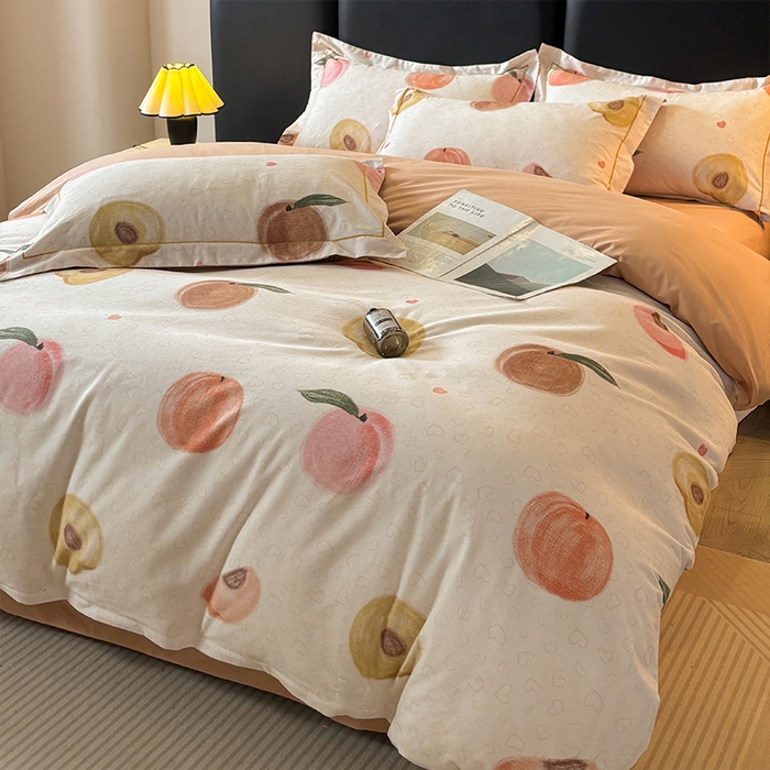 91家纺网 家纺一手货源 找家纺 帛美家纺 2025新款全棉加厚款数码印花磨毛四件套 水果派对