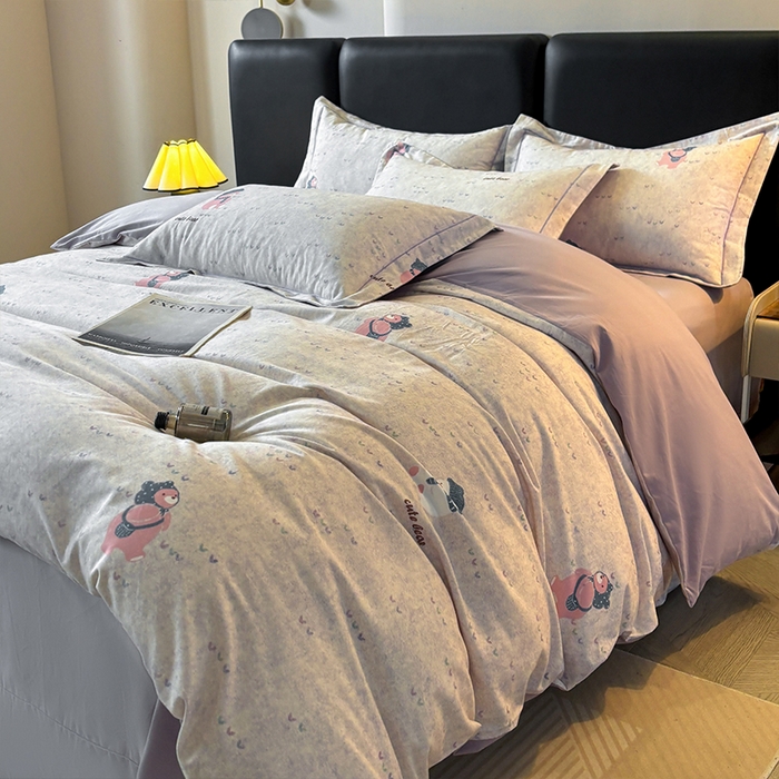 91家纺网 家纺一手货源 找家纺 帛美家纺 2025新款全棉加厚款数码印花磨毛四件套 幸运熊