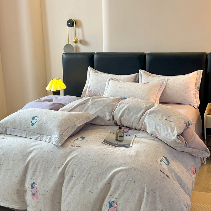 91家纺网 家纺一手货源 找家纺 帛美家纺 2025新款全棉加厚款数码印花磨毛四件套 幸运熊